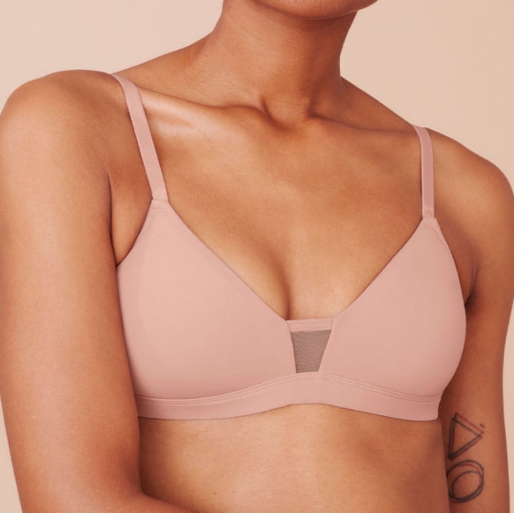 NWOT Pepper FeelGood Wirefree T-Shirt Bra Size S